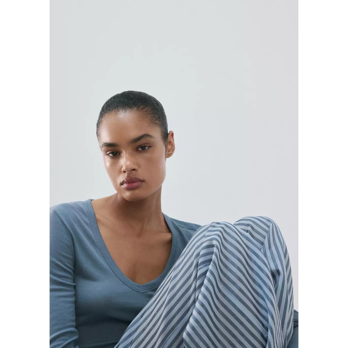 T-shirt de pyjama en mélange de lyocell et de laine bleu, MANGO