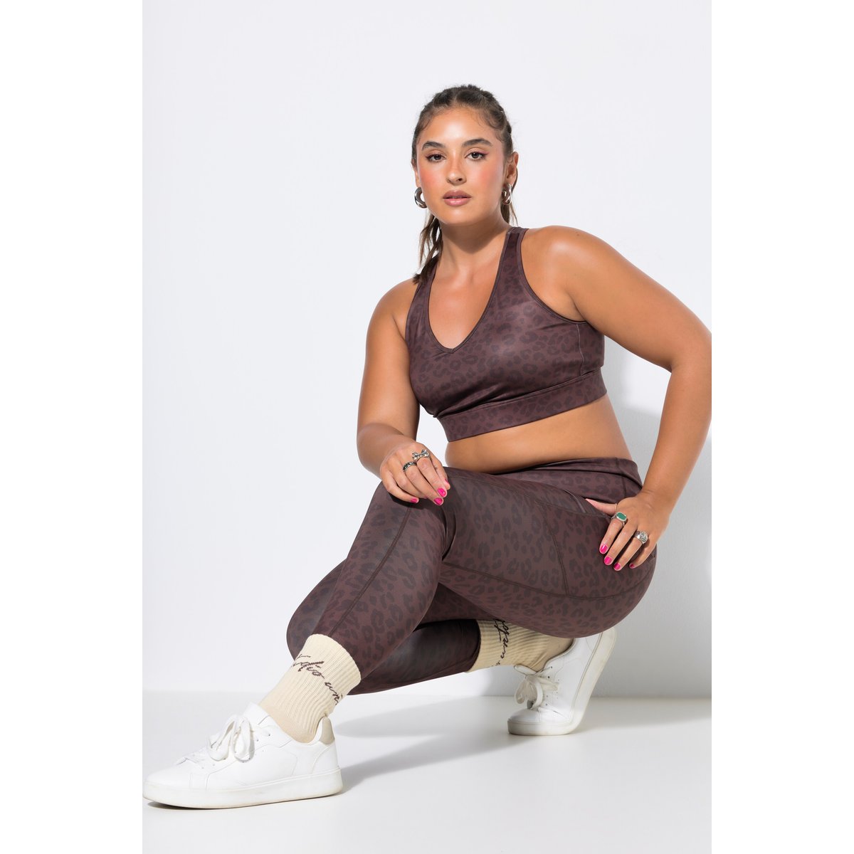 Collant de sport, longueur cheville chocolat, STUDIO UNTOLD