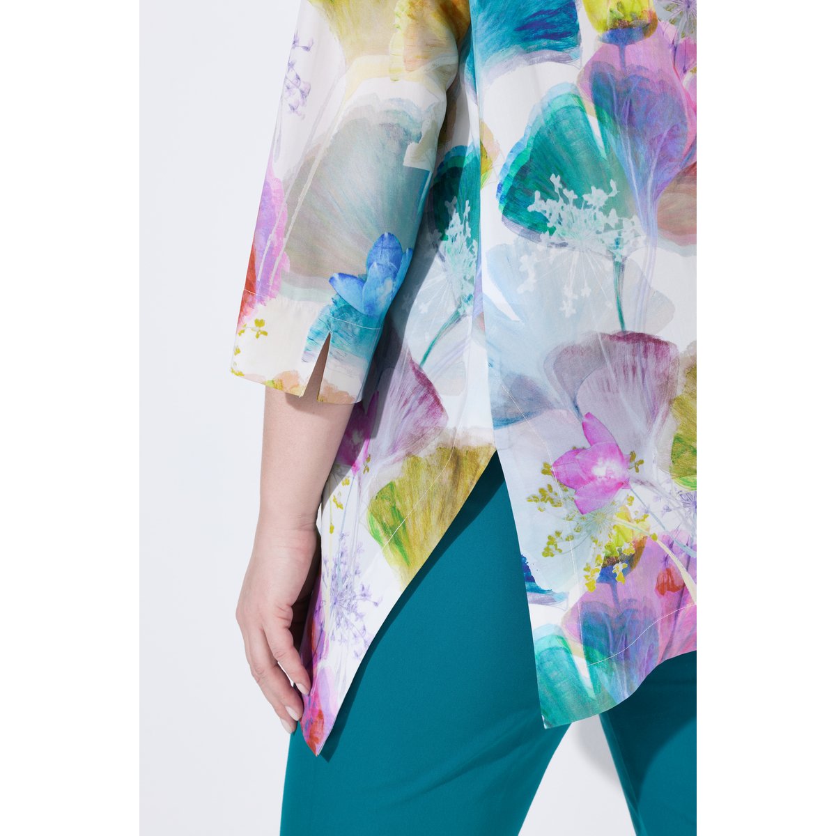 Blouse en lyocell, ourlet en pointe blanc neige, ULLA POPKEN