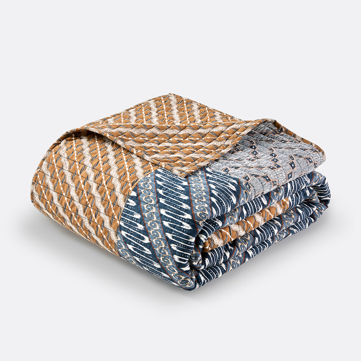Midako Kantha Washed Cotton Bedspread print/blue background, LA REDOUTE INTERIEURS
