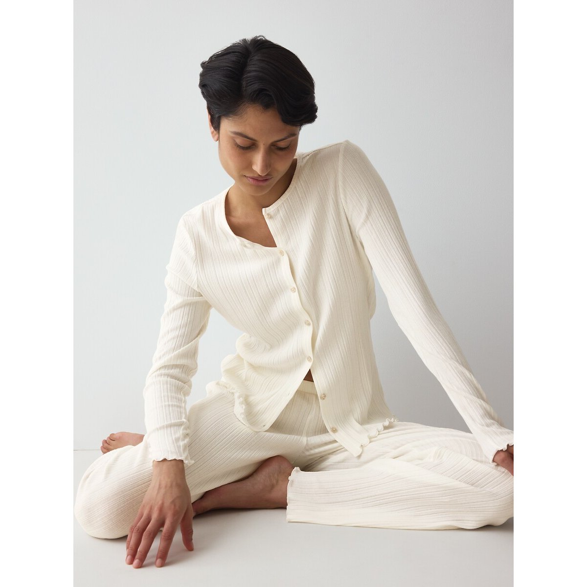 Pantalon en coton côtelé VERSATILE RIB blanc cassé, TRIUMPH