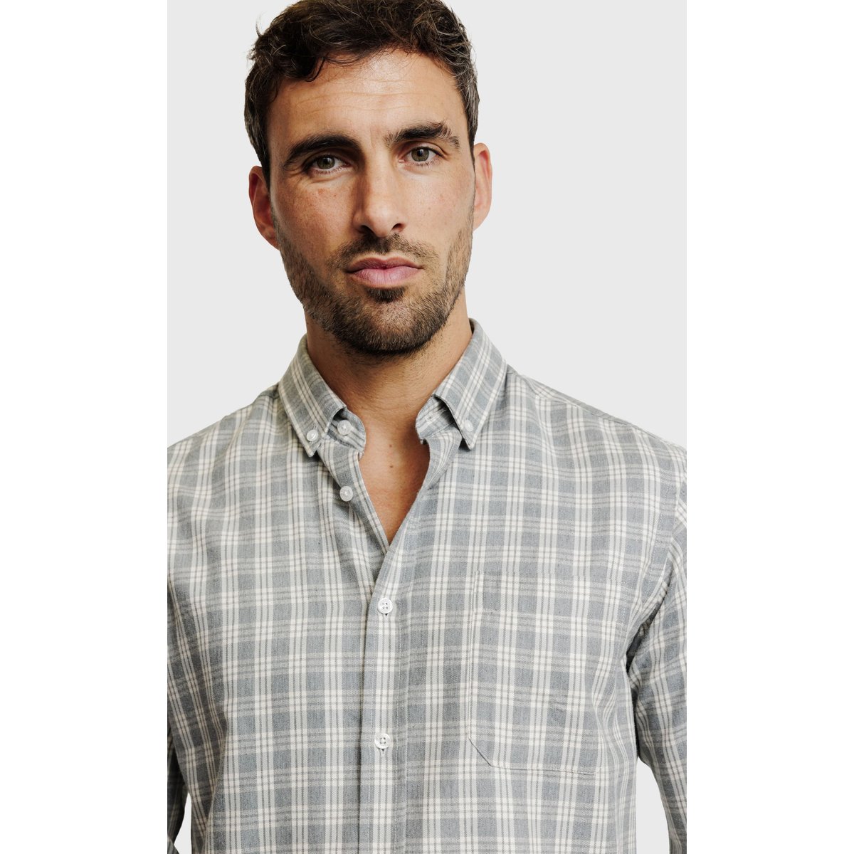 Chemise Regular fit à carreaux en flanelle e gris moyen, ACROSS