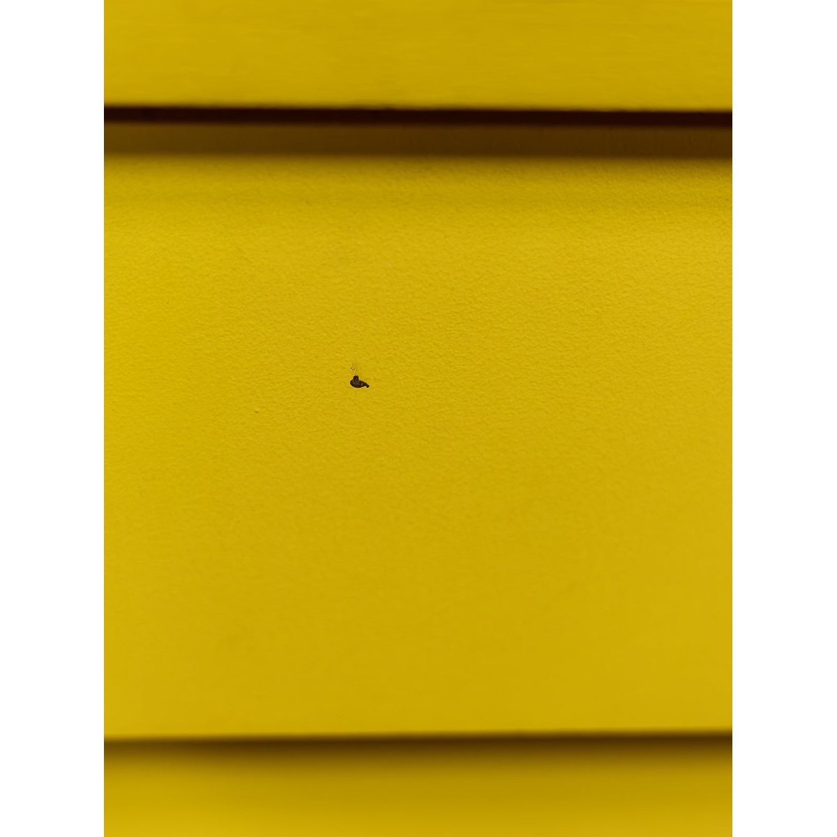 Commode jaune citron Olga N°1128 - Bon état argenté, DEBONGOUT