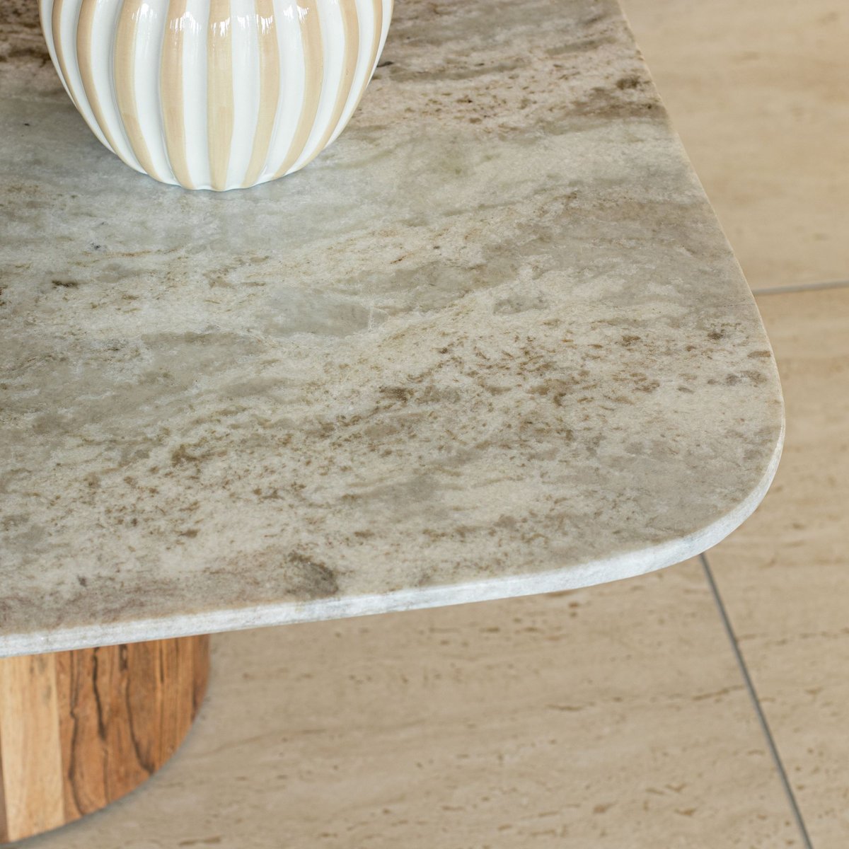 Table basse en marbre et pied en bois d'acacia, BERGEN gris, NOW'S HOME