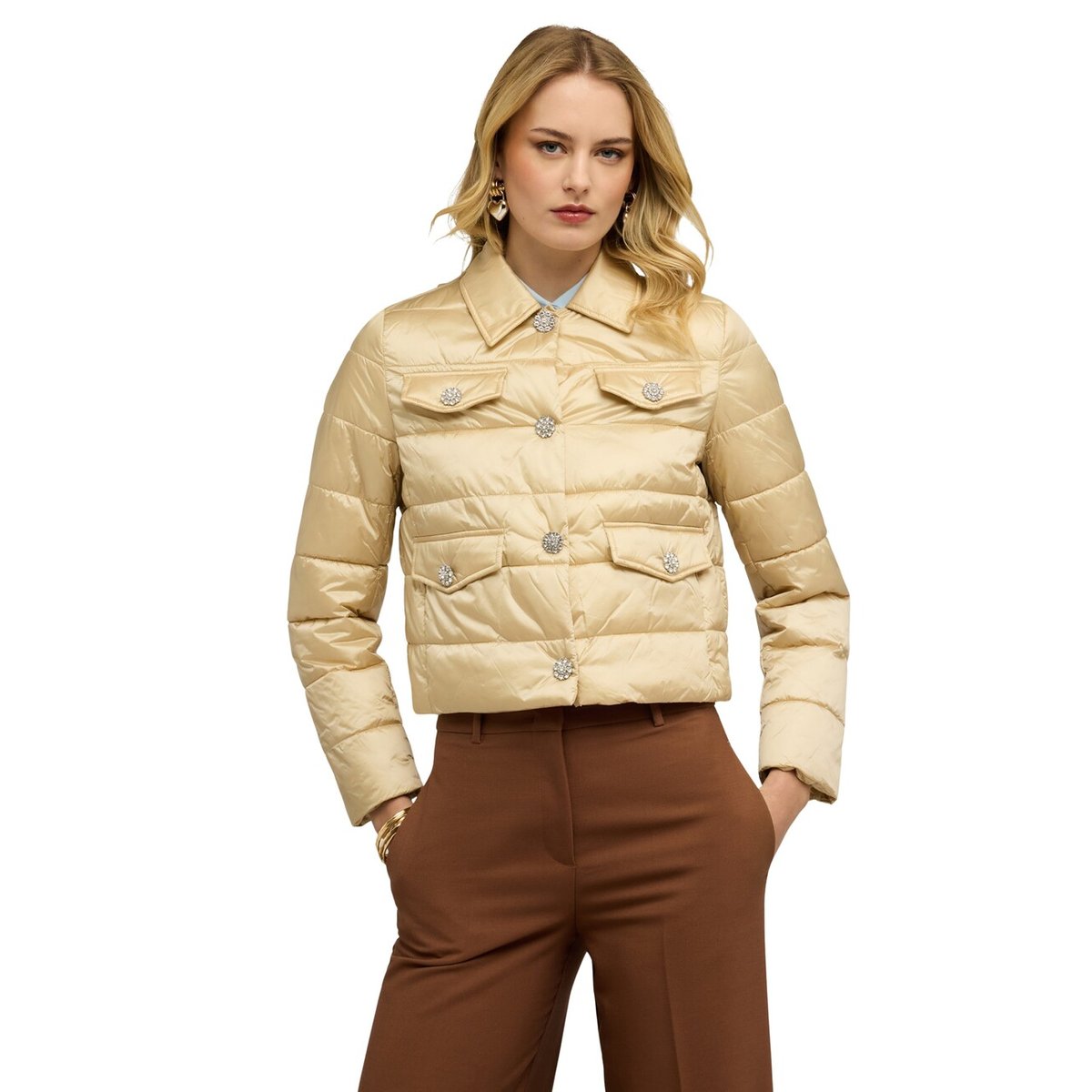 Veste matelassée légère courte avec boutons bijoux beige, MOTIVI