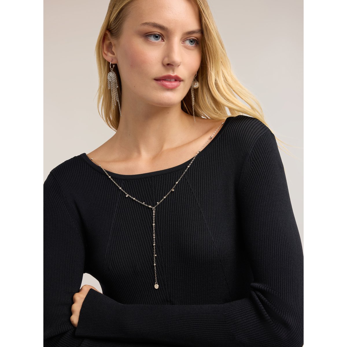 Robe évasée côtelée avec chaînette noir, MOTIVI
