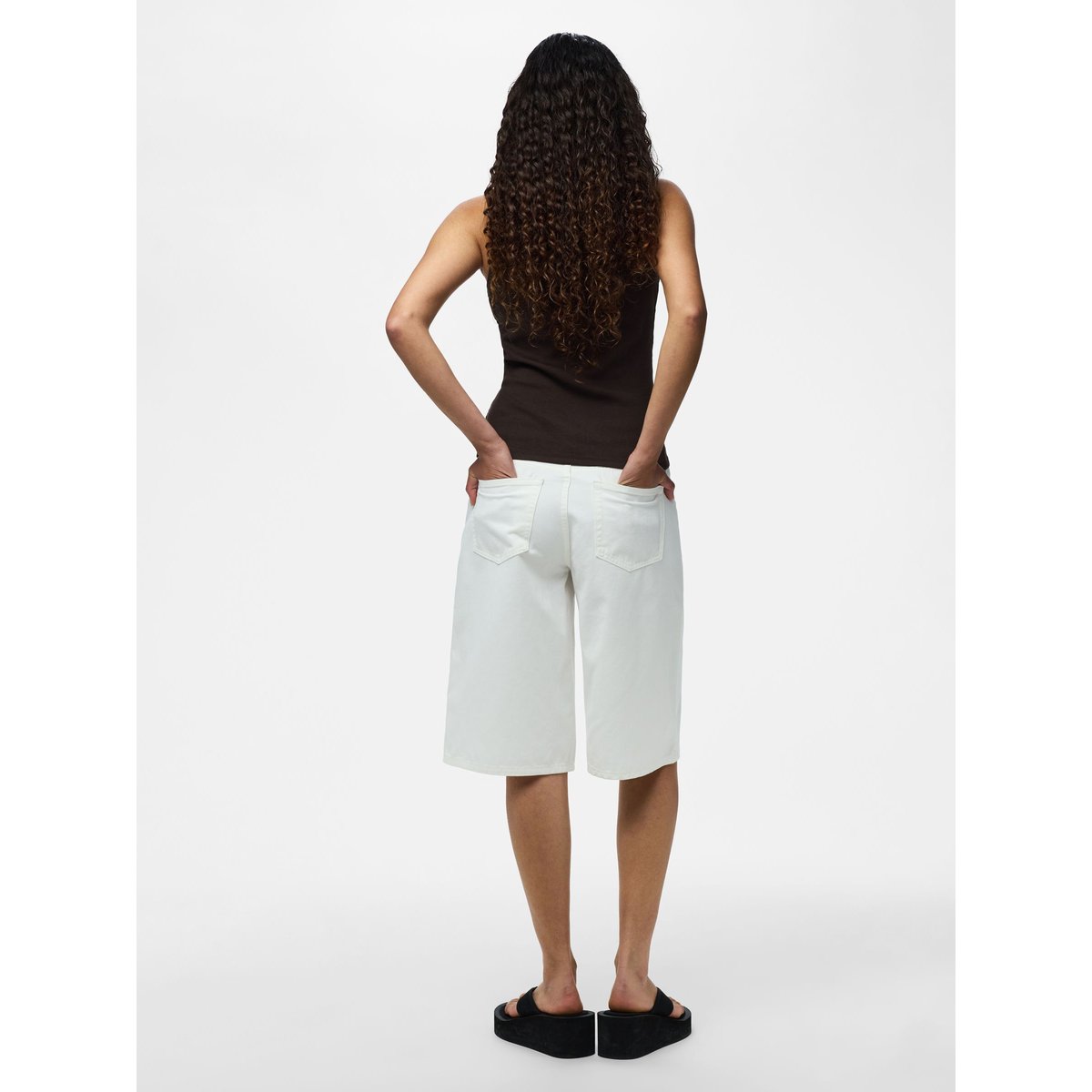 Bermuda blanc - bright white1, PIECES
