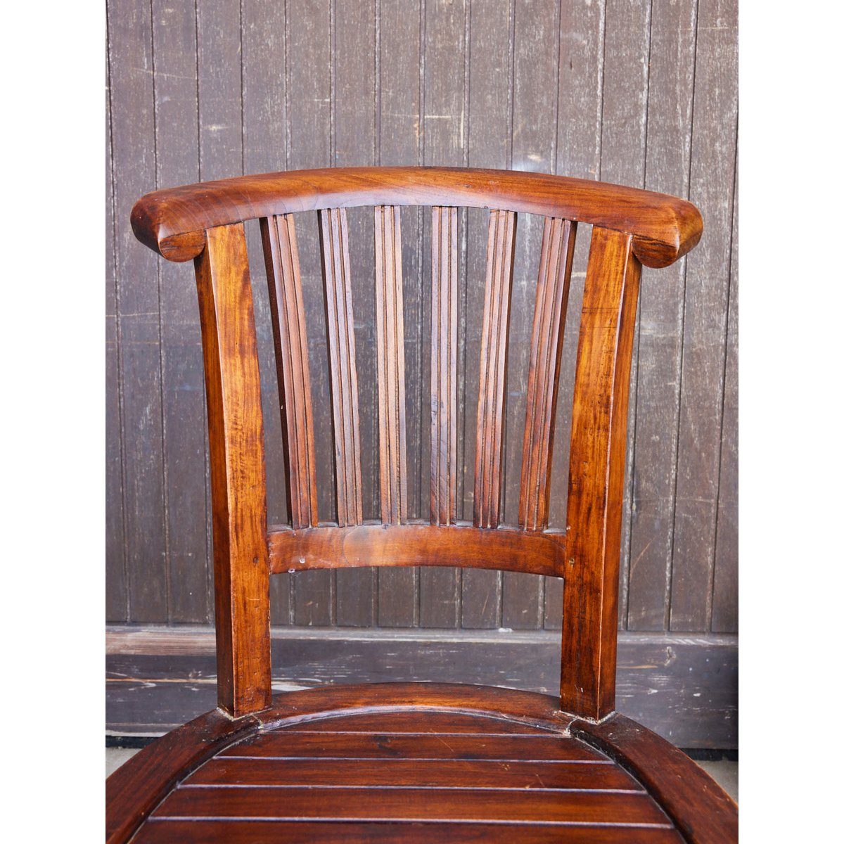 Paire de chaises en acajou Claude N°1349 - Bon état bois foncé, DEBONGOUT