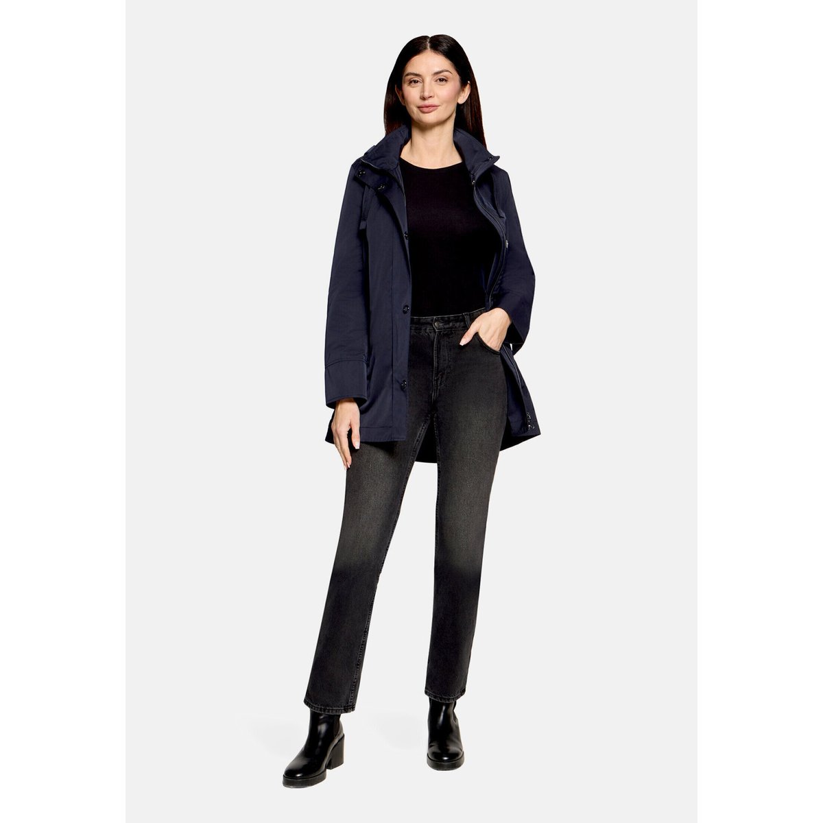 Veste d'été à capuche bleu foncé, BETTY BARCLAY