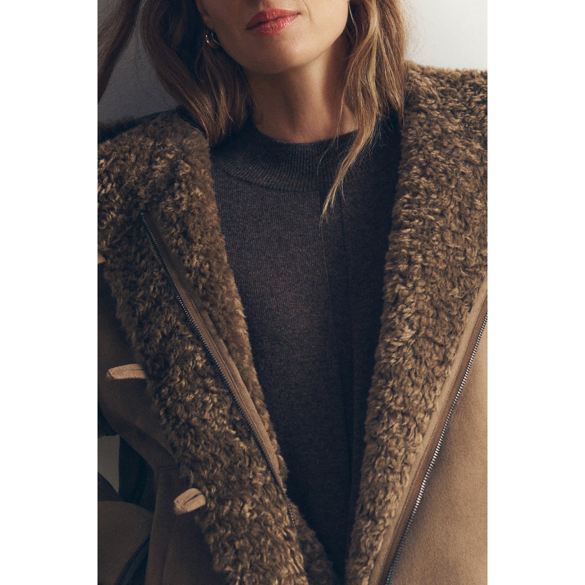 Manteau court moderne GSOPHIA marron, CAROLL