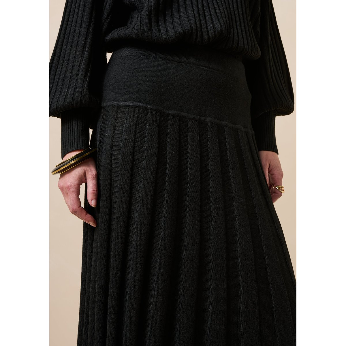 Jupe midi plissée en maille noir, LA FEE MARABOUTEE