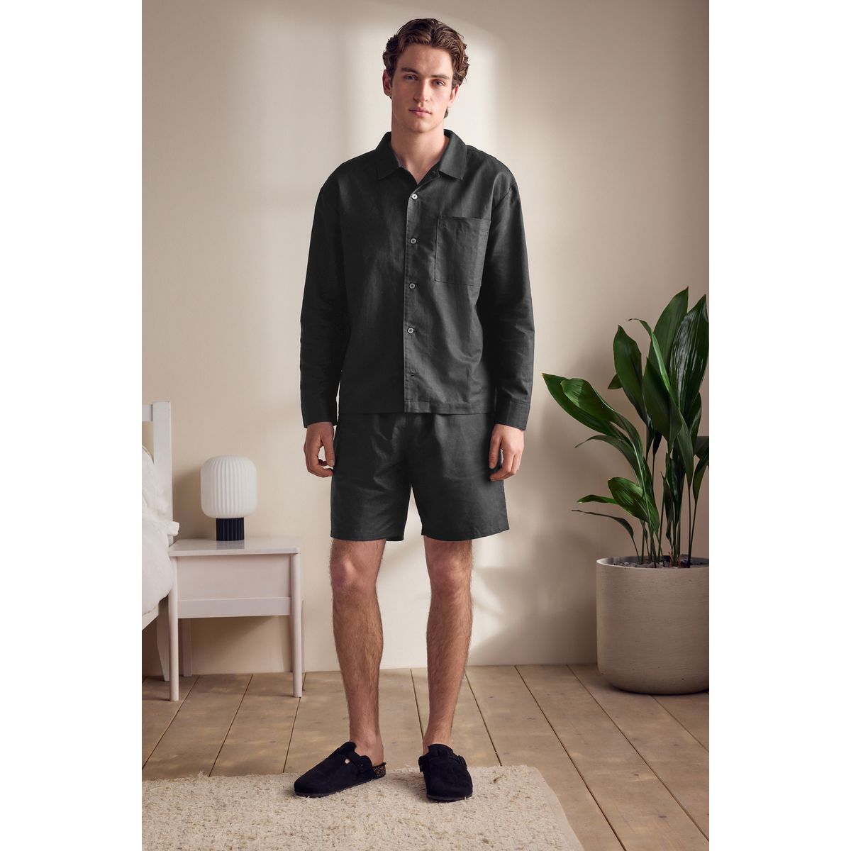 Pyjama short en mélange de coton et lin noir, NEXT