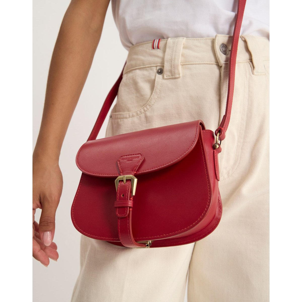 Baby flaneur shoulder bag rouge, INES DE LA FRESSANGE PARIS