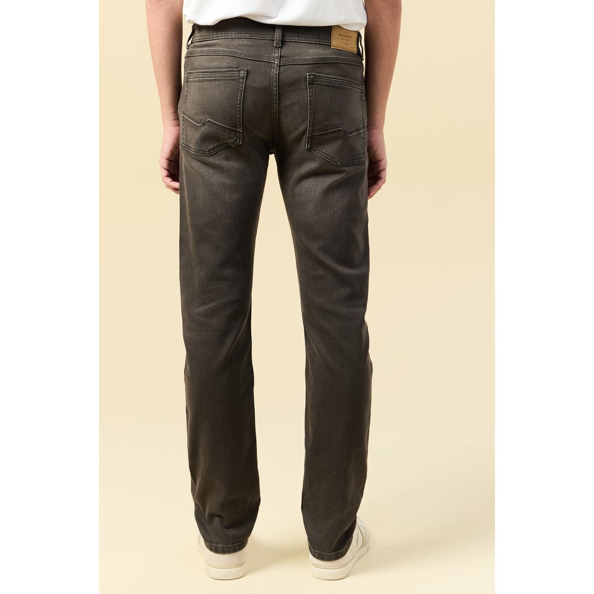 Jeans straight longueur 34 denim marron foncé, BONOBO