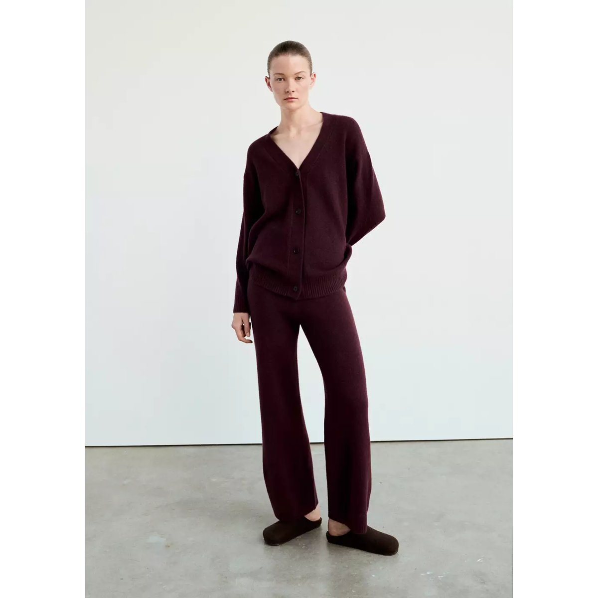 Cardigan de pyjama en maille à boutons bordeaux, MANGO