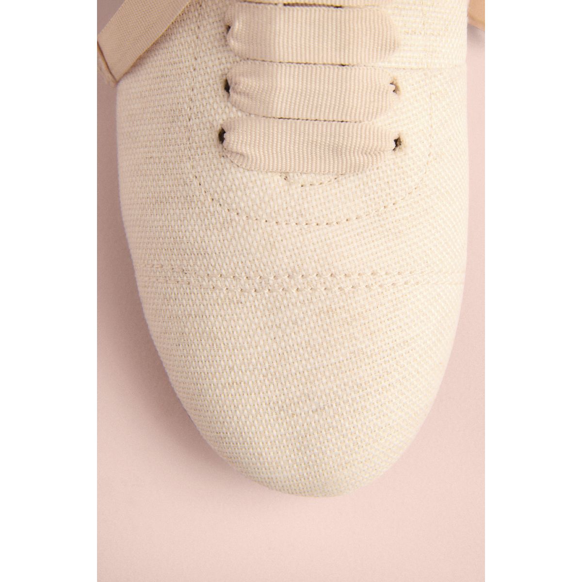 Chaussures jazz fines à lacets et bout rond naturel, NEXT