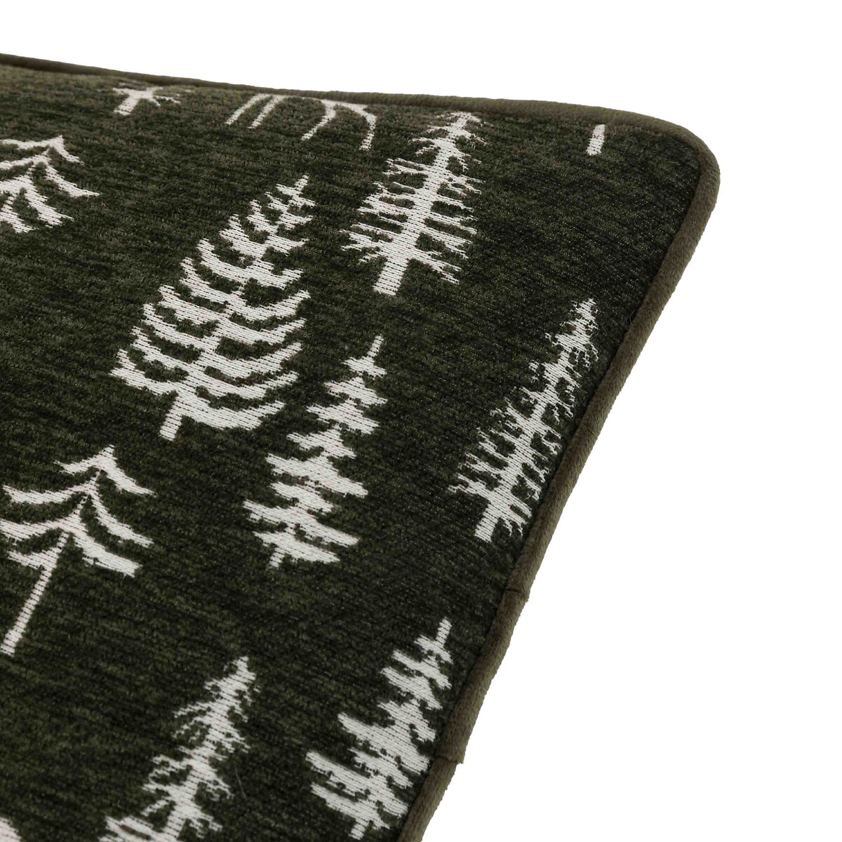 Woodland Stag Chenille Cushion green, ÉDITÉ