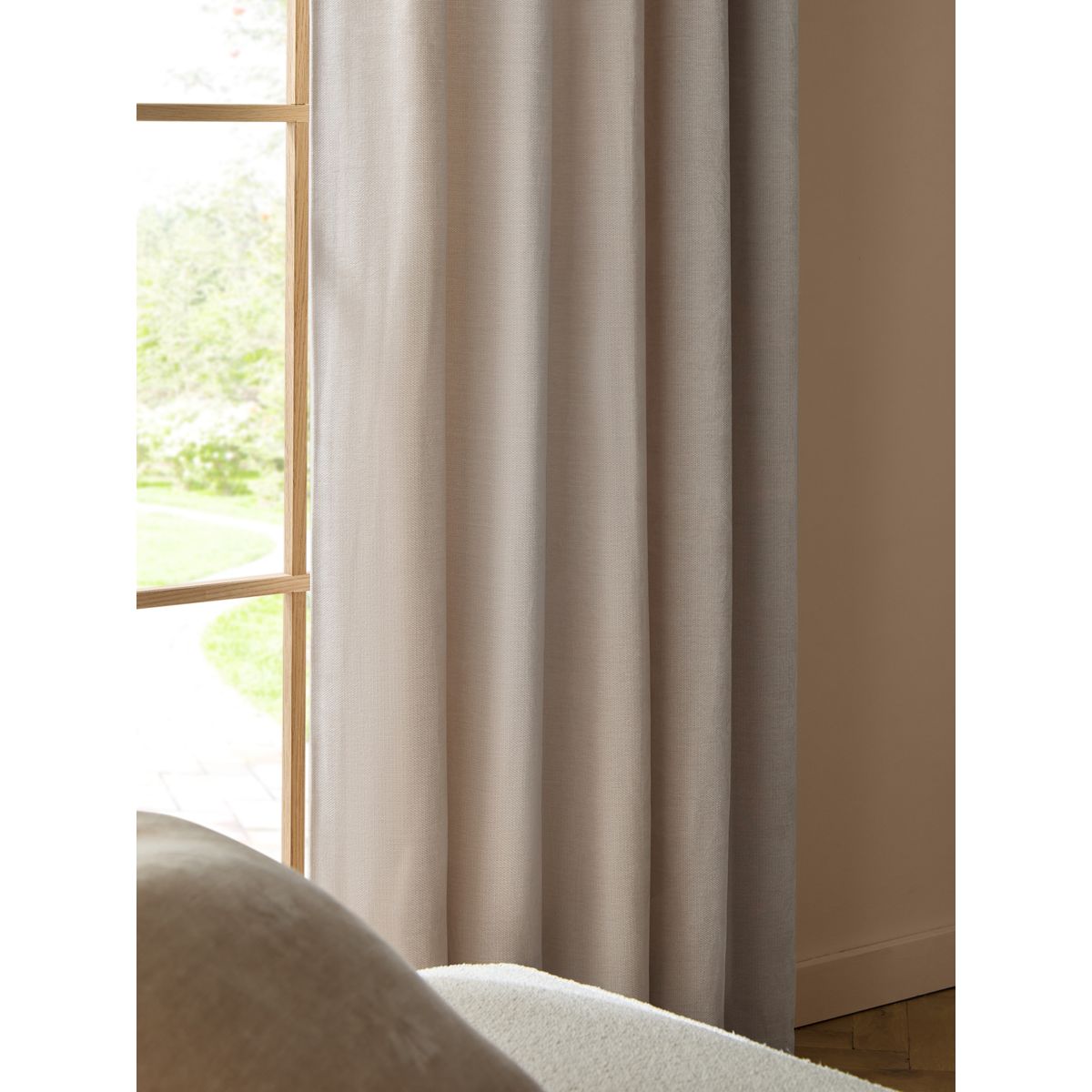 Rideaux à œillets en maille chenille fine naturel, NEXT