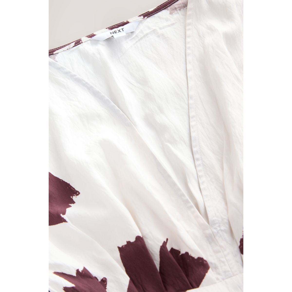 Robe longue de plage à manches longues marron/blanc, NEXT