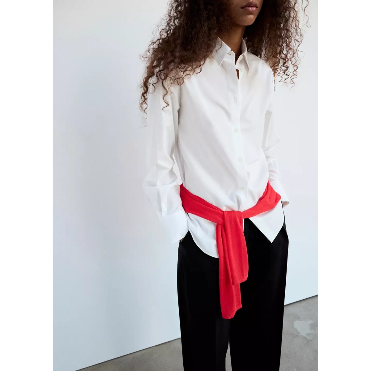 Chemise droite mélange coton et lyocell blanc cassé, MANGO