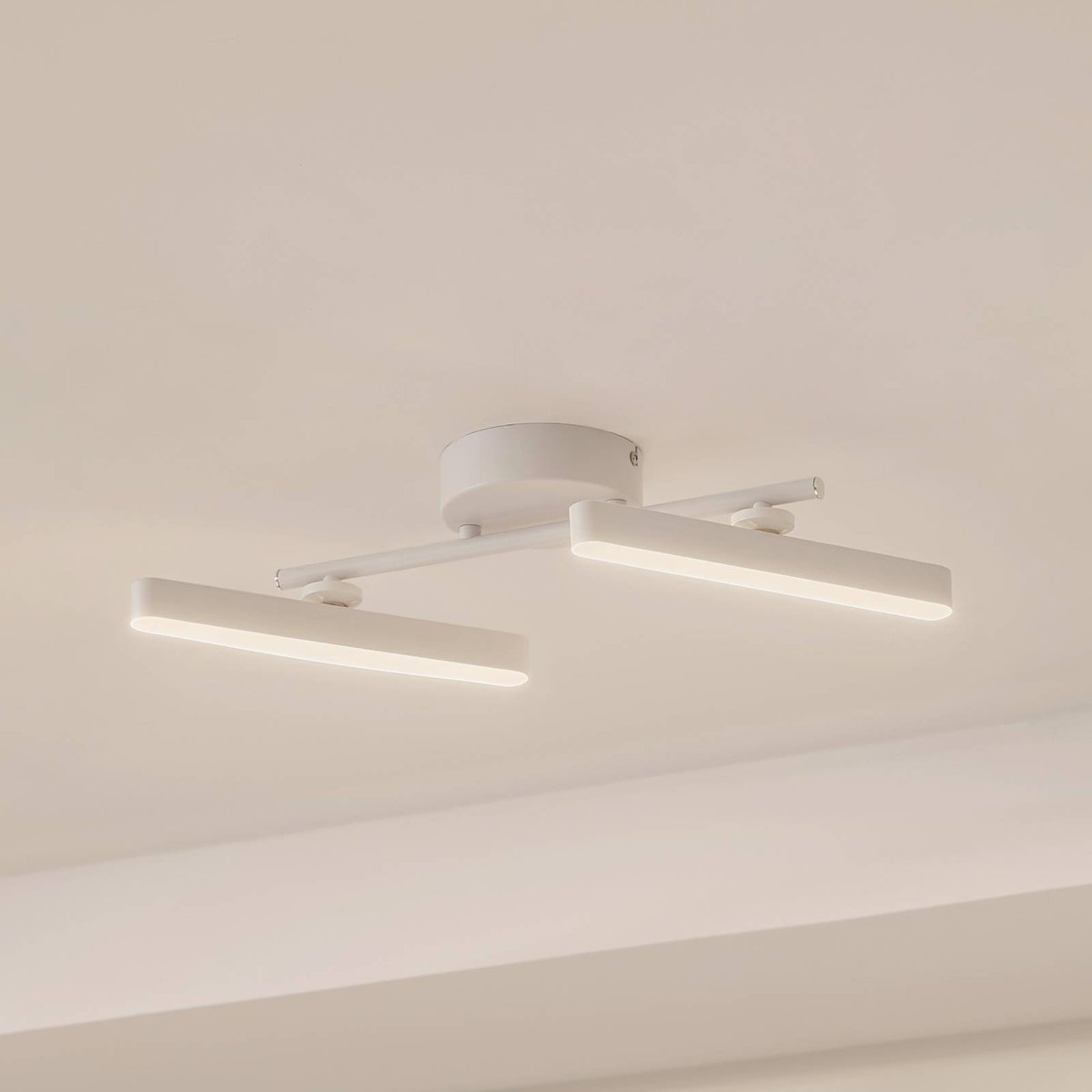 Plafonnier en métal moderneLED, Eldrin blanc, LINDBY