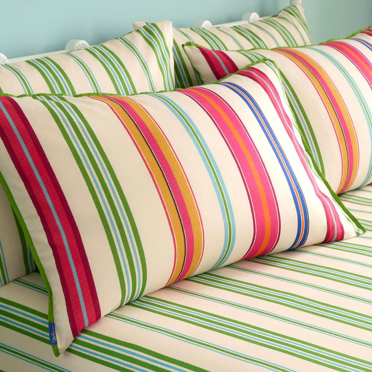 Sophie Stripe 100% Cotton Reversible Standard Pillow Case With Envelope Closure green, SOPHIE ROBINSON