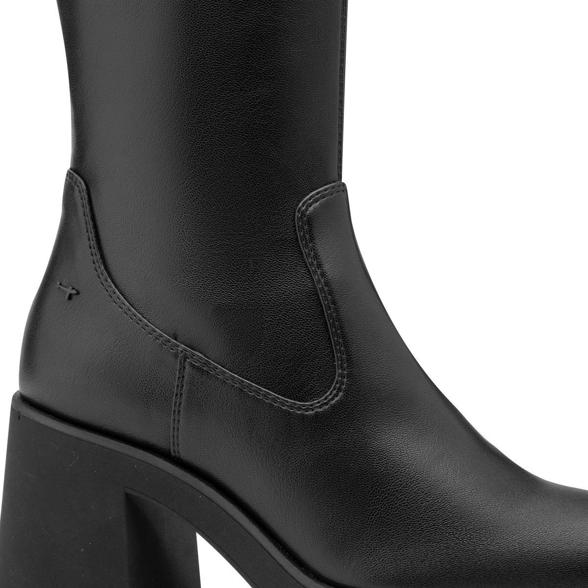 Bottes à talon noir, TAMARIS