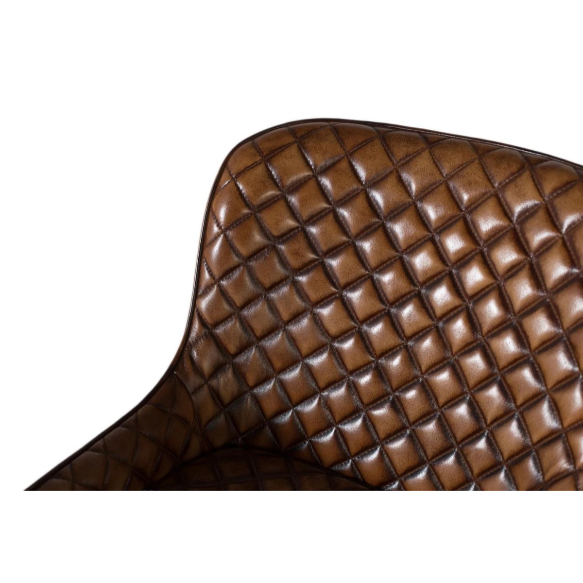 Chaise marron, DECORATION D’AUTREFOIS