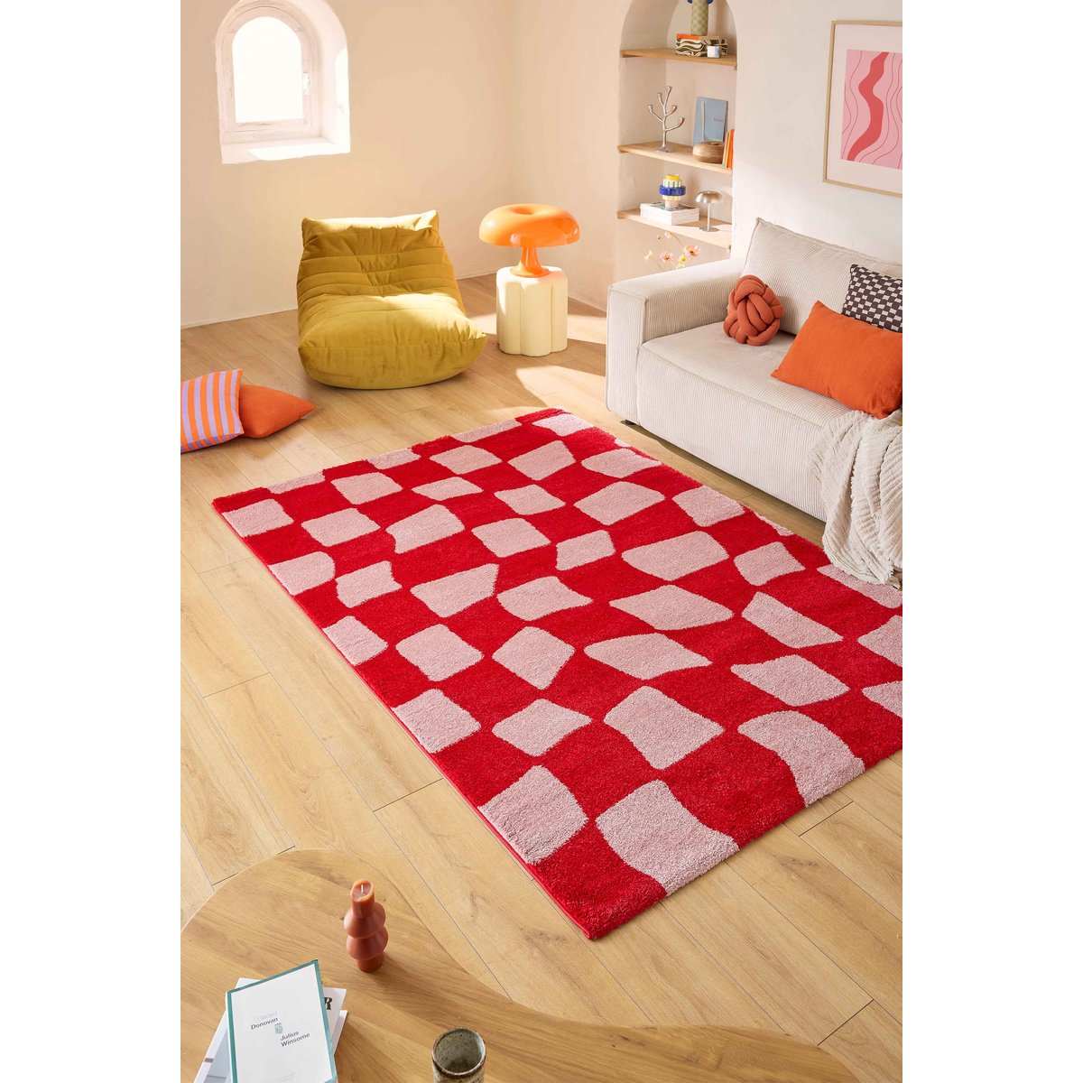 Tapis de salon vintage 70’s damier GROOVY rouge, NAZAR RUGS