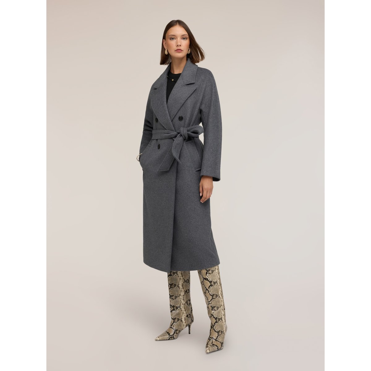 Manteau ceinturé gris, MOTIVI