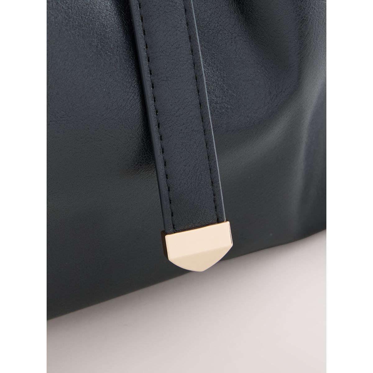 Grand sac porté épaule perforé noir, NEXT