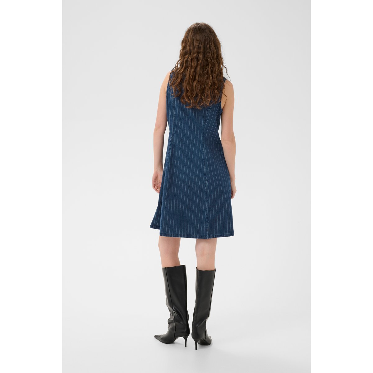 Robe en jean bleu foncé lavé, CULTURE
