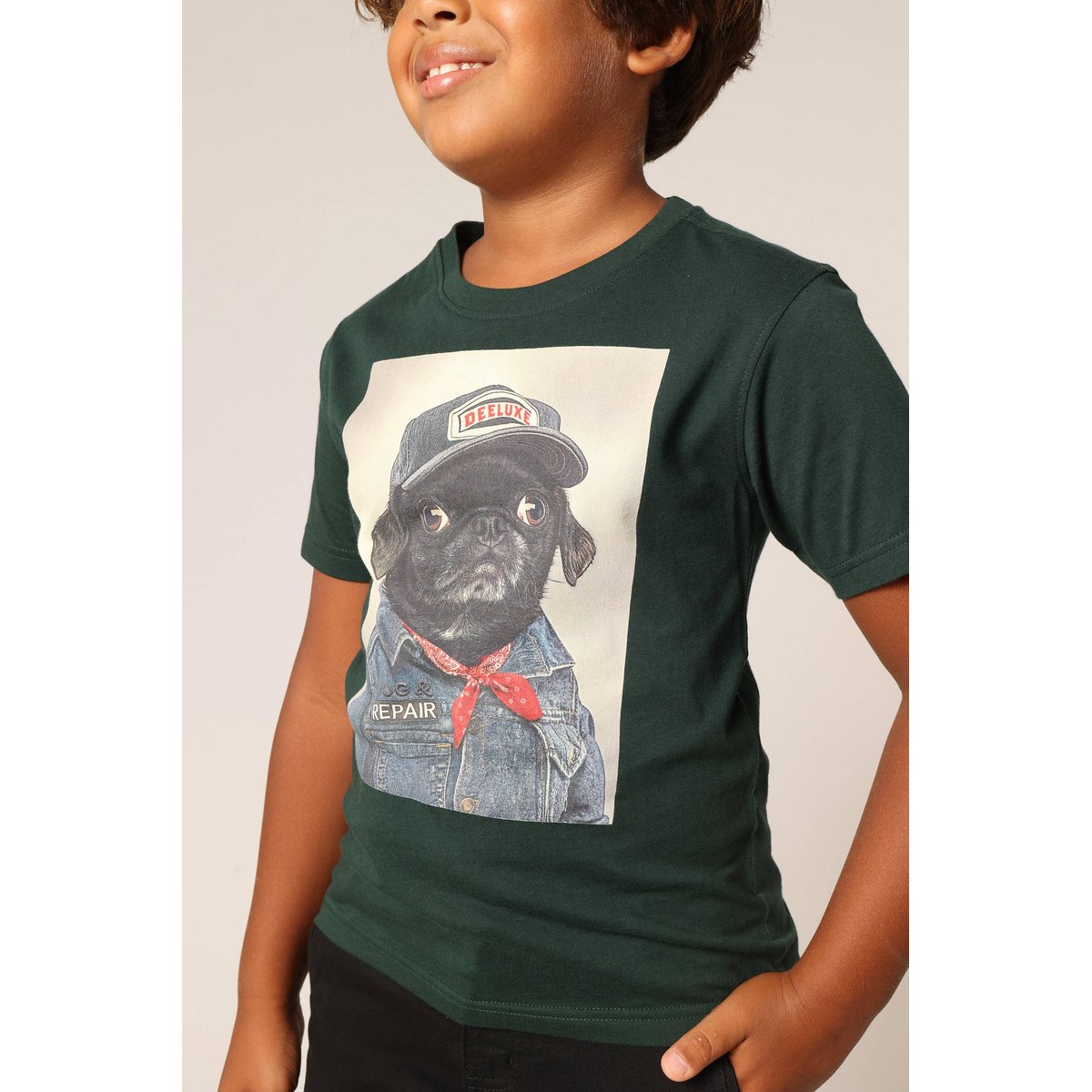 T-shirt garçon 100 % coton avec imprimé chien aspect denim et casquette deeluxe PEPERE emerald, DEELUXE