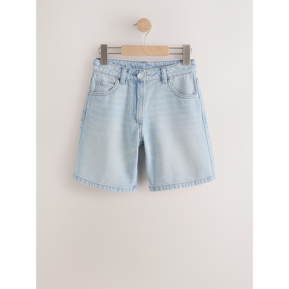 Short décontracté en denim bleu clair, NEXT