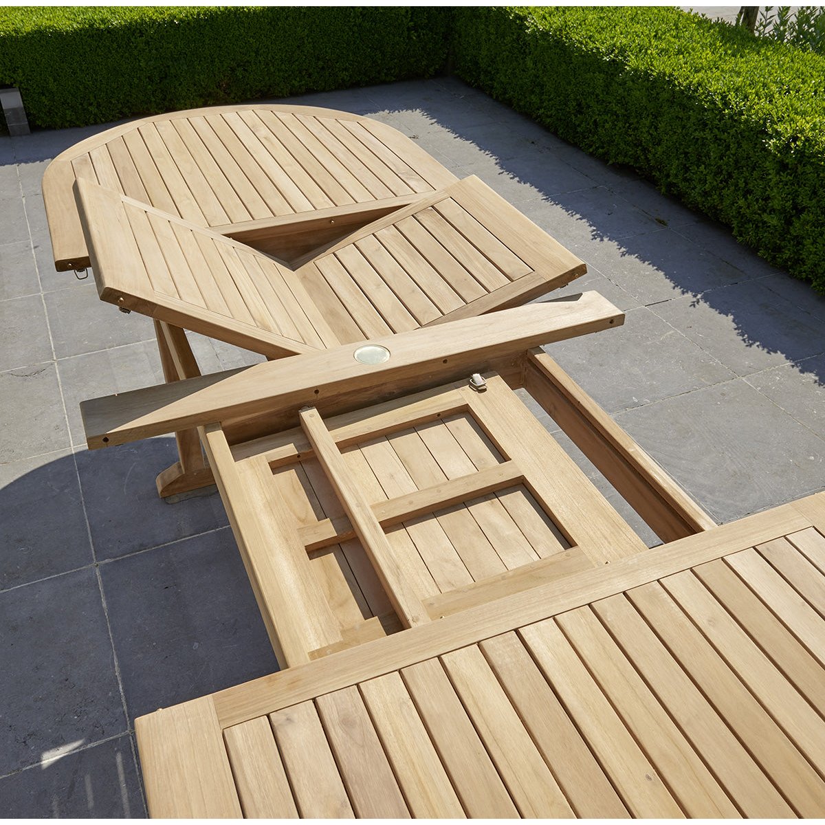 Salon de jardin en teck massif extensible 8/12 places MIDLAND naturel, BERAH GETAH