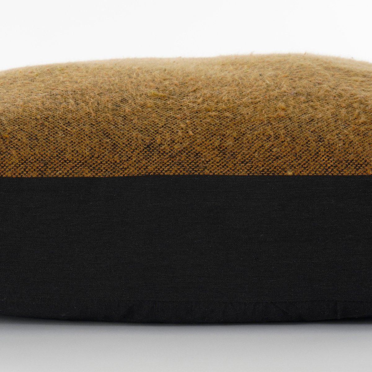 Coussin de sol en jacquard texturé CHRISSY marron, IN THE MOOD COLLECTION