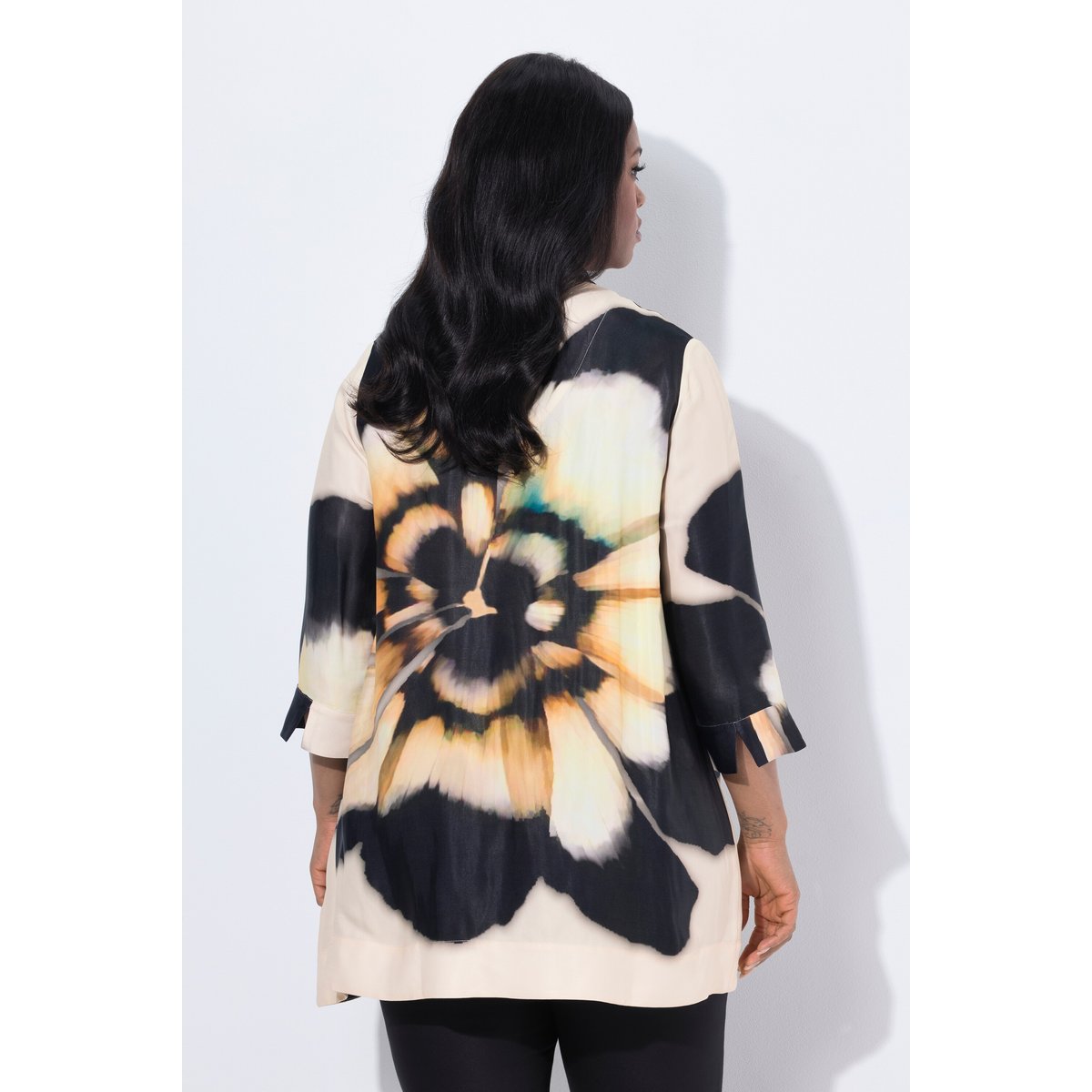 Tunique en satin à imprimé floral noir, ULLA POPKEN