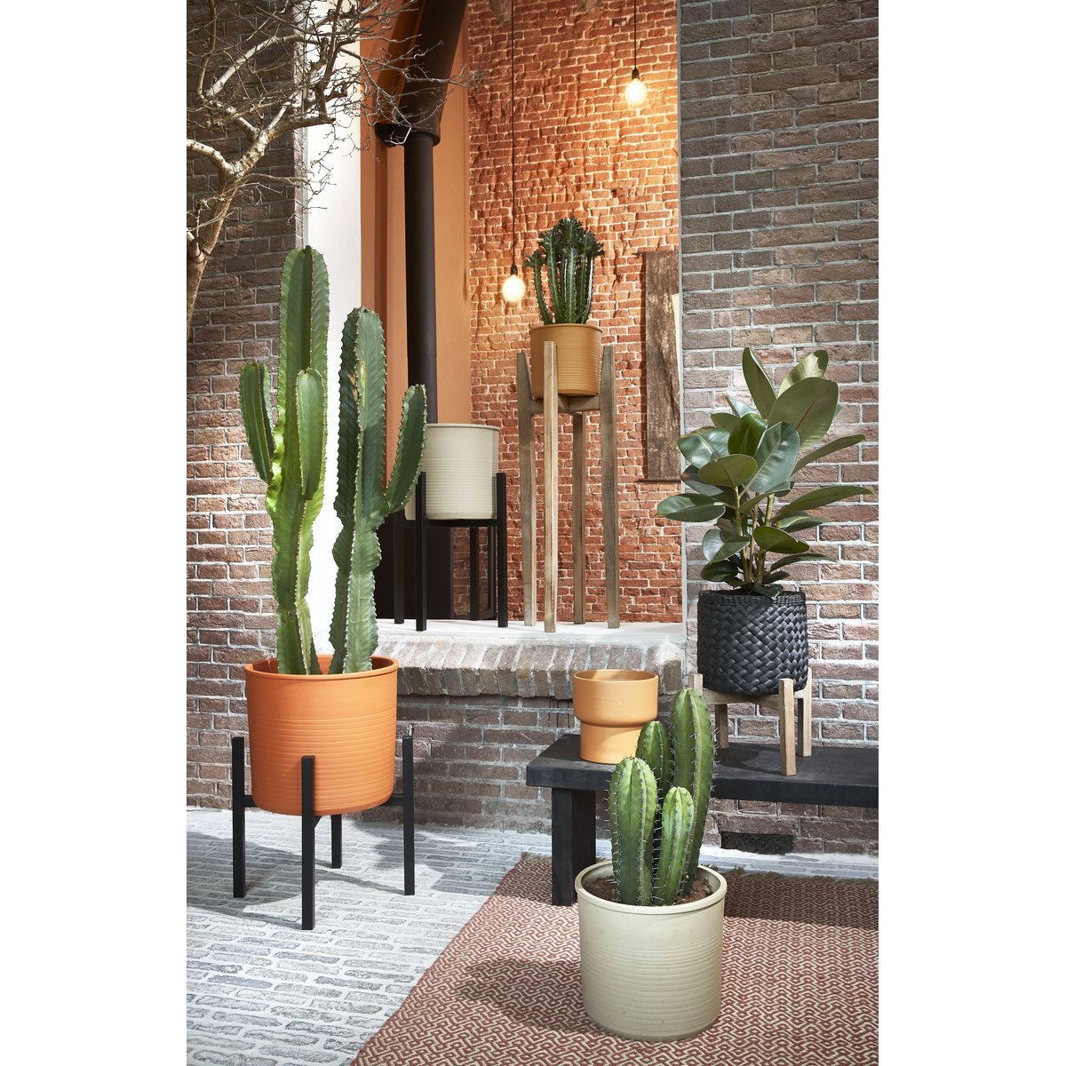 Support pour plantes H40 cm ASCOT XL noir, MICA DECORATIONS