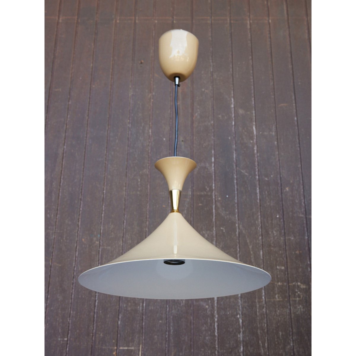 Suspension vintage design nougat Sonia N°285 - Bon état vert, DEBONGOUT