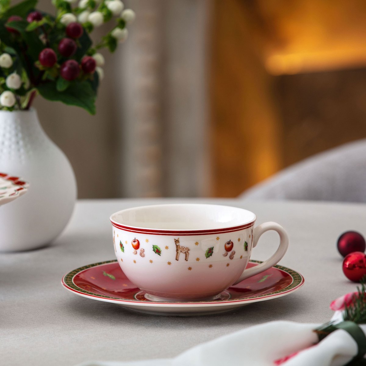 Sous-Tasse À Café Au Lait TOY'S DELIGHT rouge, VILLEROY & BOCH