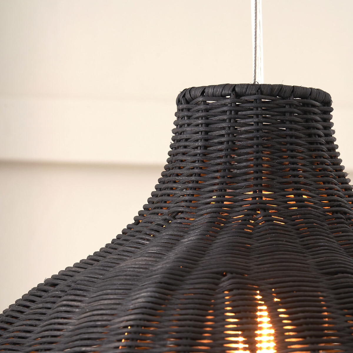 Amelia Rattan Drop Pendant Light black, ÉDITÉ