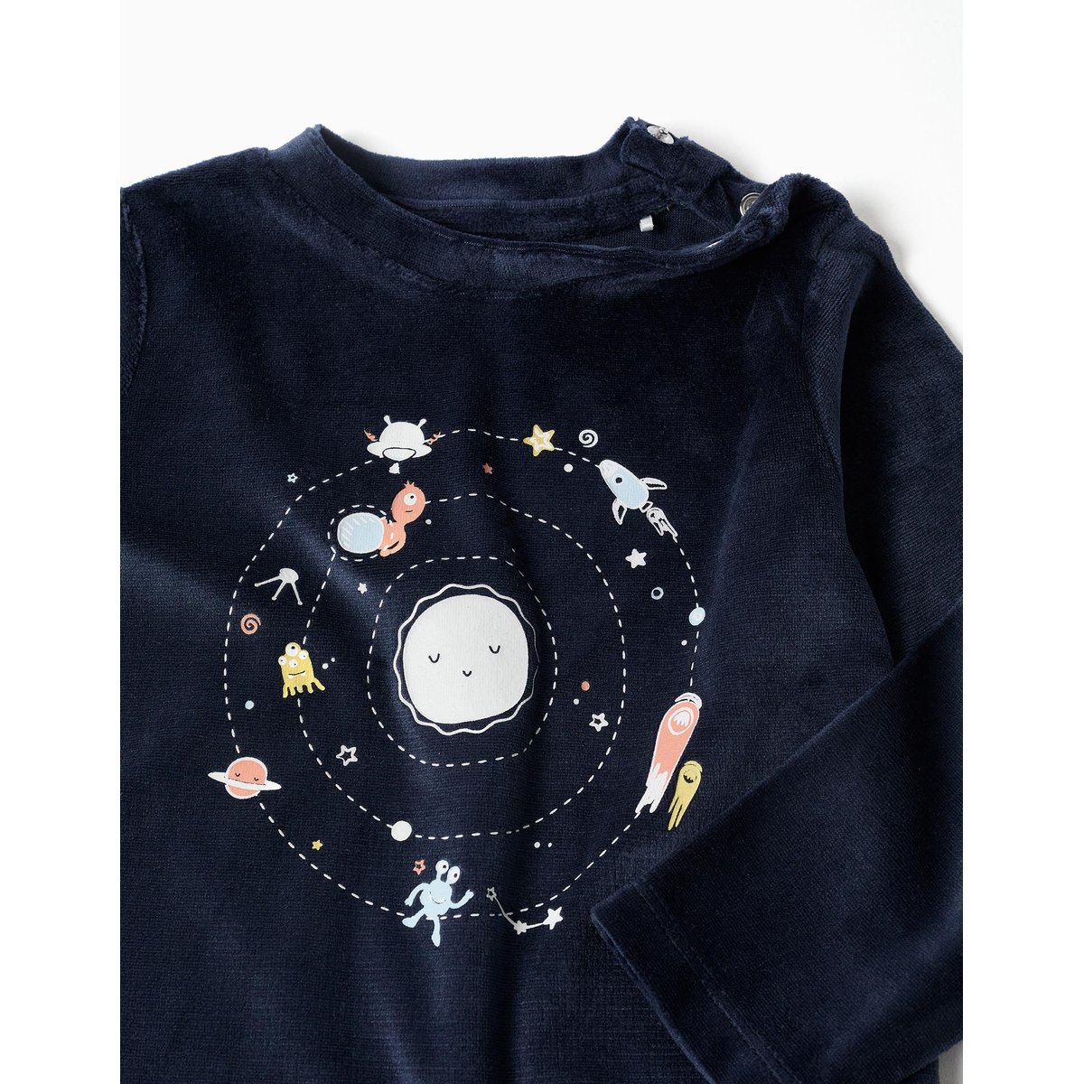 Pyjama en velours avec imprimé espace qui brille dans le noir bleu foncé, ZIPPY
