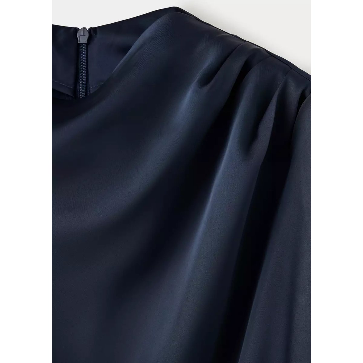 Robe satinée drapée bleu marine, MANGO