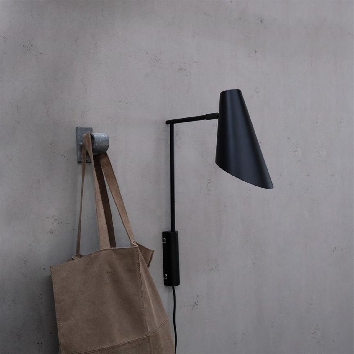 Applique en métal Cale noir, DYBERG LARSEN