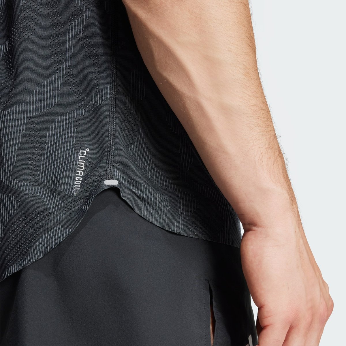 T-Shirt Ultimate Running Engineered Climacool+ T-Shirt Ultimate Running Engineered Climacool+ black, adidas Performance