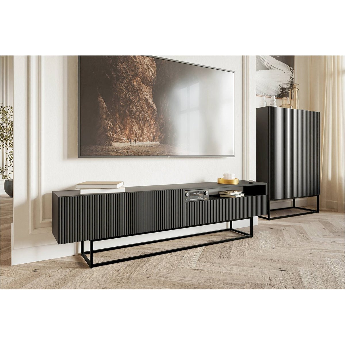 Meuble tv rainuré VELDIO avec niche noir, RECOLLECTION
