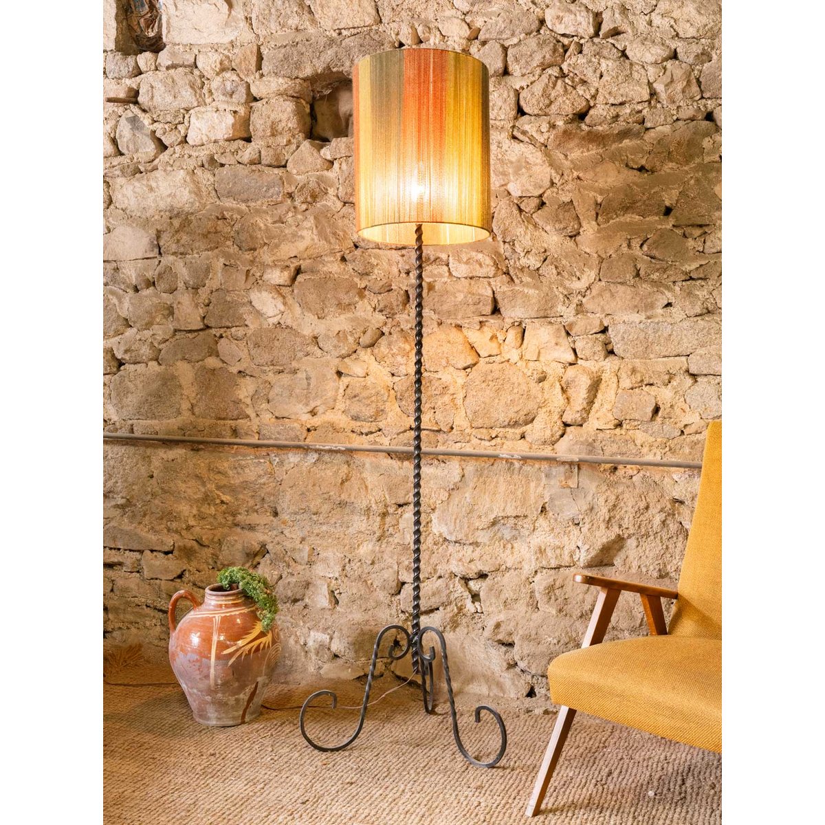 Lampadaire en fer et laine Julien N°406 - Bon état noir, DEBONGOUT