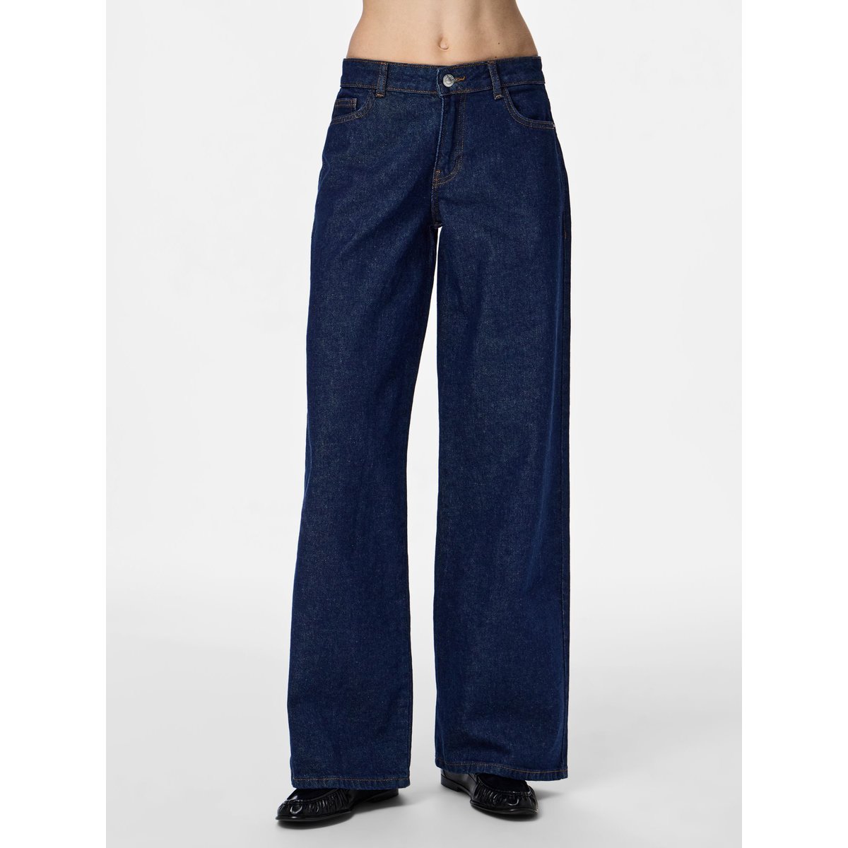 Jean À Coupe Ample dark blue denim, PIECES