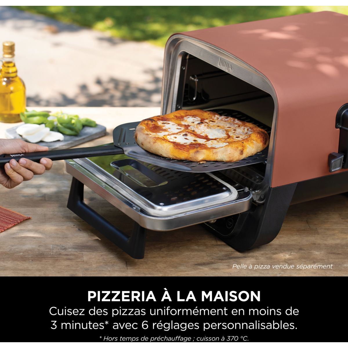Four à pizza électrique Woodfire OO101EU orange inox, 1 pizza 30 cm, préchauffage 15 min, jusqu'à 370°C couleur unique, NINJA