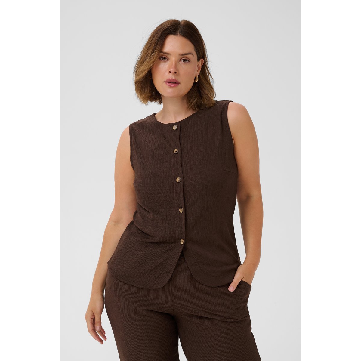 Blouse sans manches marron coffeebean, KAFFE CURVE